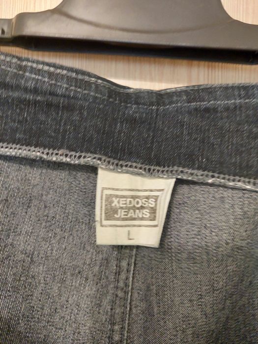 Джинси для майбутніх мам