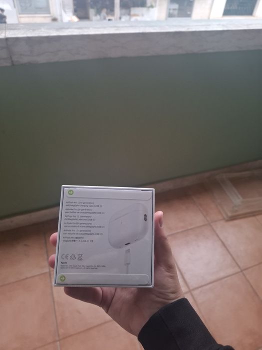airpods  pro  2  apple