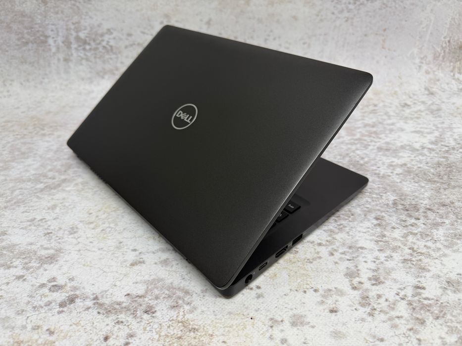 Dell Latitude 5300 / i7 8665u 4.8GHz / 16GB DDR4 / 512SSD / 13.3 FHD