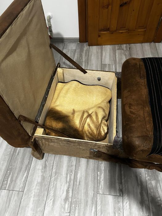 Продається  розкладне крісло