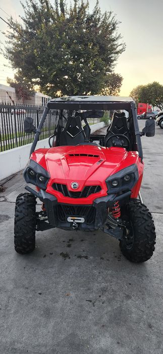 2018 Can-am commander Max 1000r