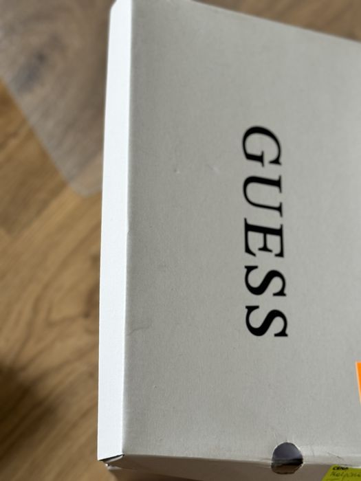 Buty Guess Sneakersy Sportowe