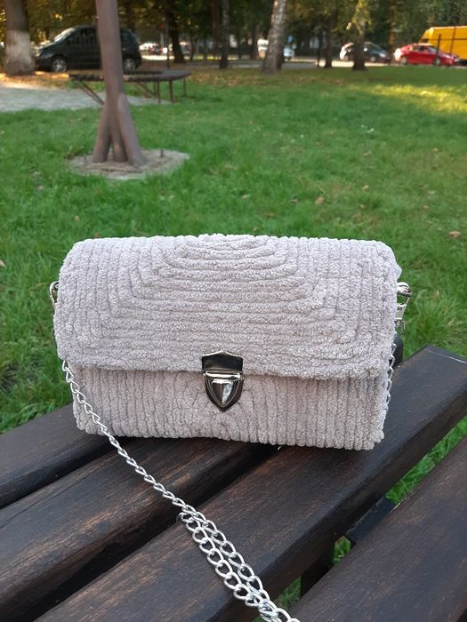 Продам сумочку - клатч