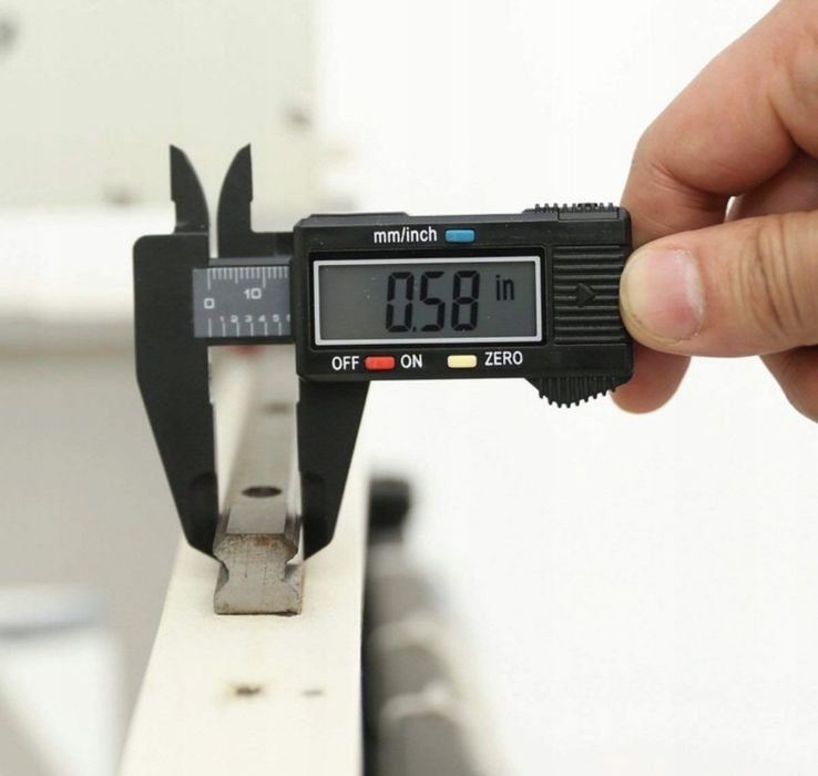Profesjonalna Suwmiarka cyfrowa 150mm 0,1mm / 0,2mm