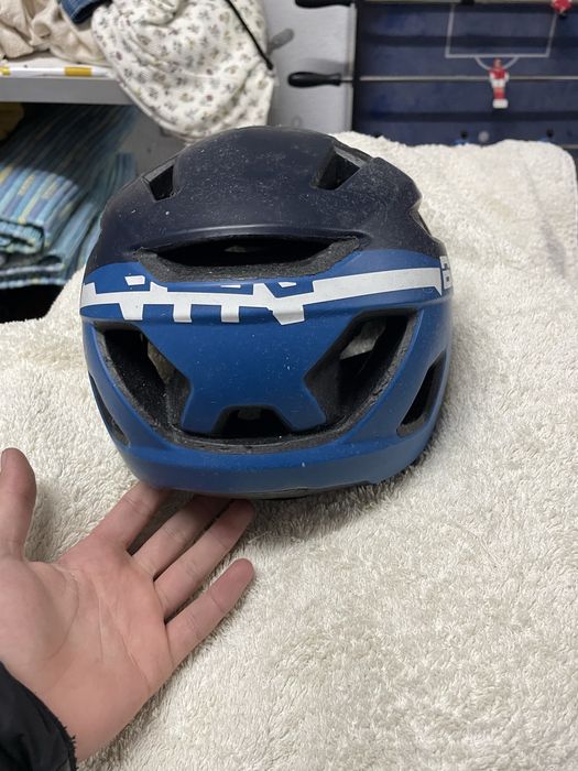 Capacete btt bell e capacete bmx