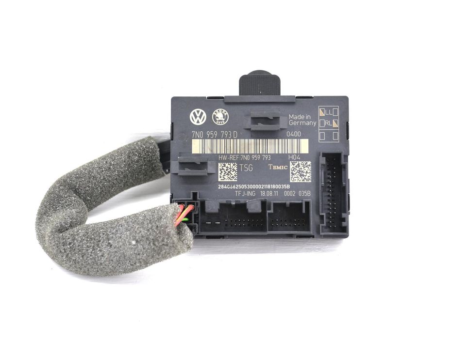 Блок управління дверей передній лівий SKODA YETI 2009-2013 7N0959793D