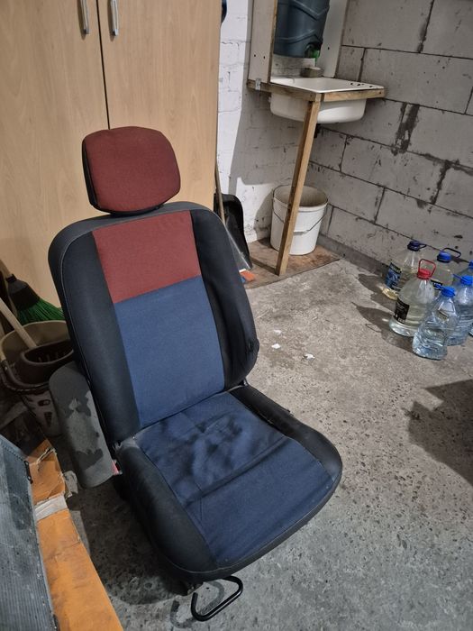 Сидіння Renault Master 3
