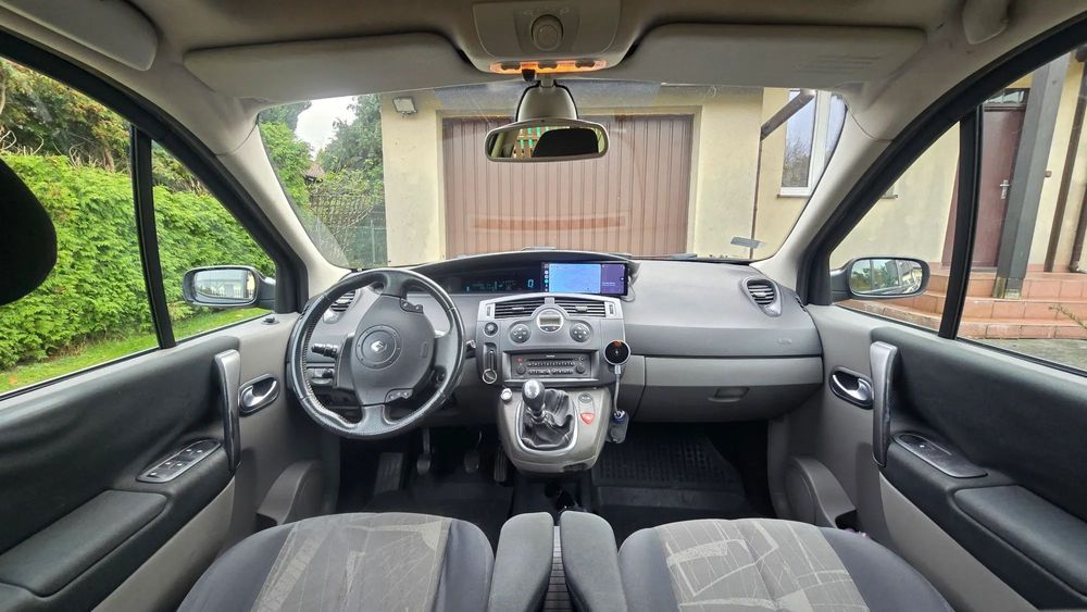 Renault Grand Scenic Renault Grand Scenic 2.0 16V Comfort Dynamique