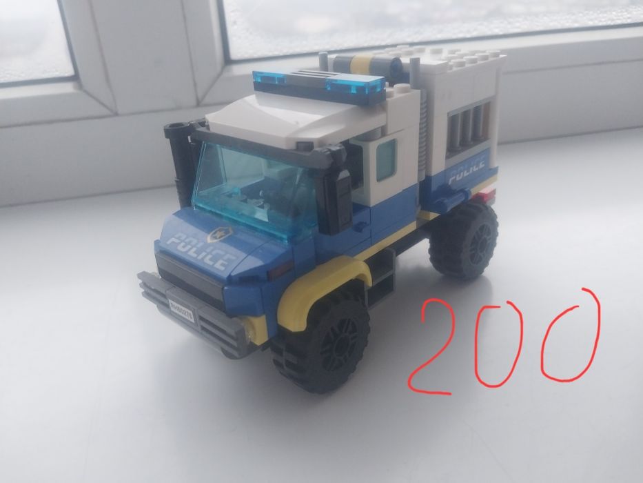 Лего оригинал б/у наборы машынки и фигурки