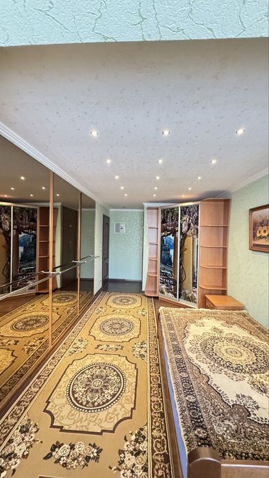 Продаж 4-кімнатної квартири, мкр-н Підгоряно