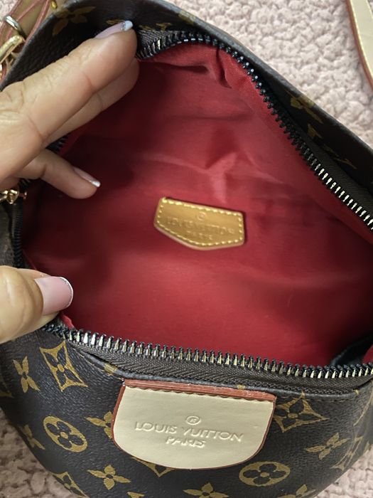Bolsa LV de cintura ou de peito