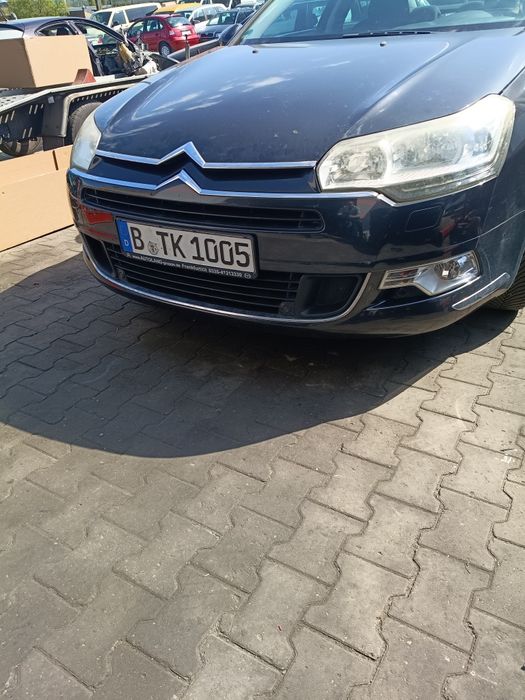 Zderzak citroen C5 EEHD 2011 rok.