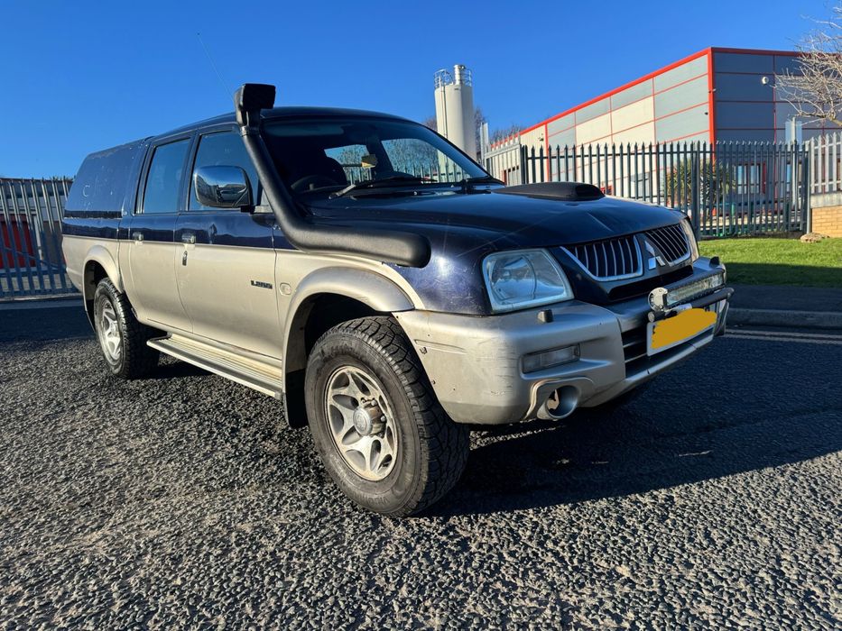 Mitsubishi L200 2005