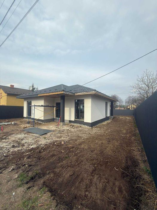 Продаж будинку 88 м2, вул. Ромашова, м.Дрогобич