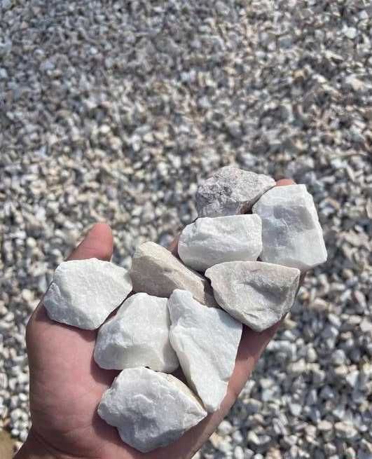 Grys Kremowy Perłowy Kamień Dekoracyjny Ogród Opaska Rabata Żwir