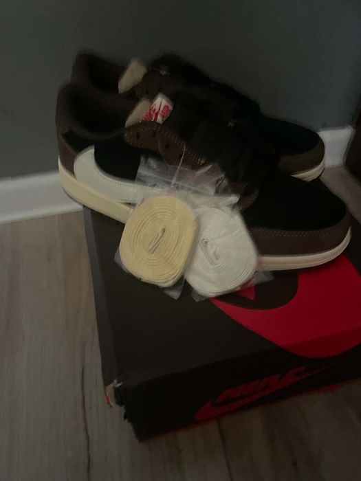 Buty Nike Traviss Scoot rozm. 42