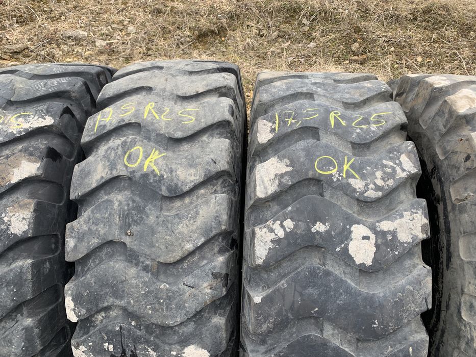 Шини 17.5R25 до на вантажувача