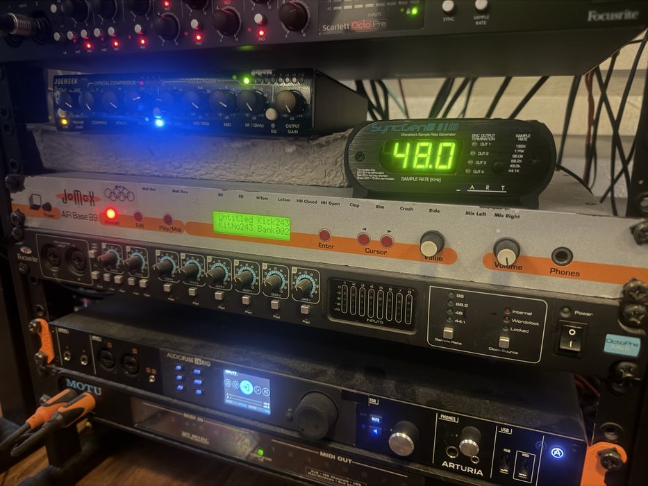 Jomox Air Base 99 automat perkusyjny