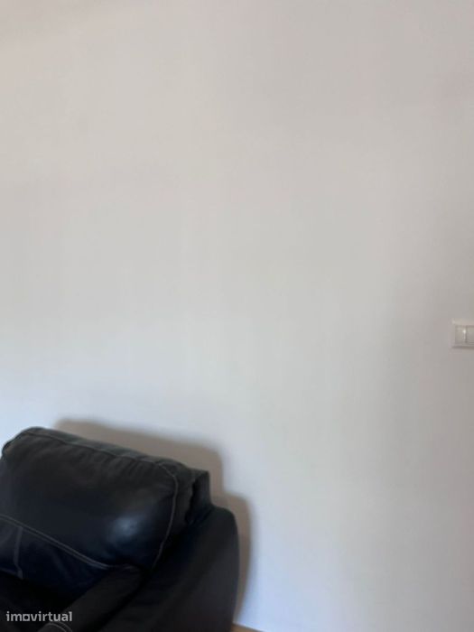 Excelente Apartamento T2 para Arrendamento (Sem Mobília)