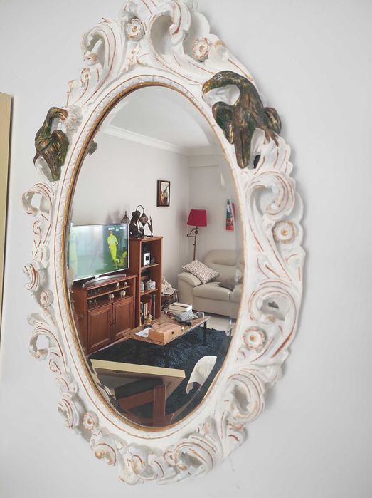 Espelho oval biselado