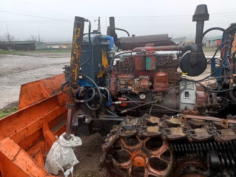 Продається трактор ДТ-75 бульдозер, в робочому стані. Без документів