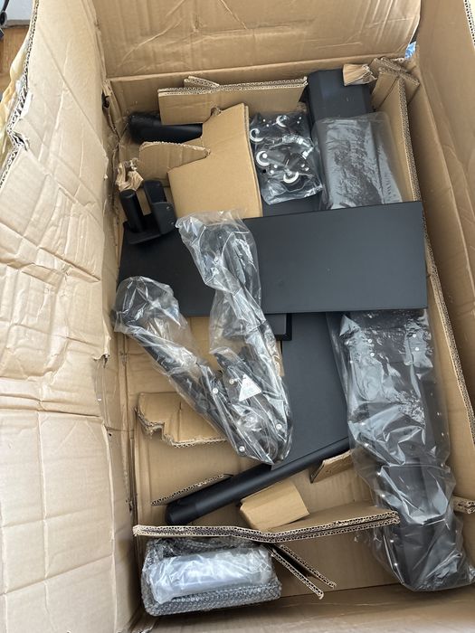 Suporte móvel para monitores