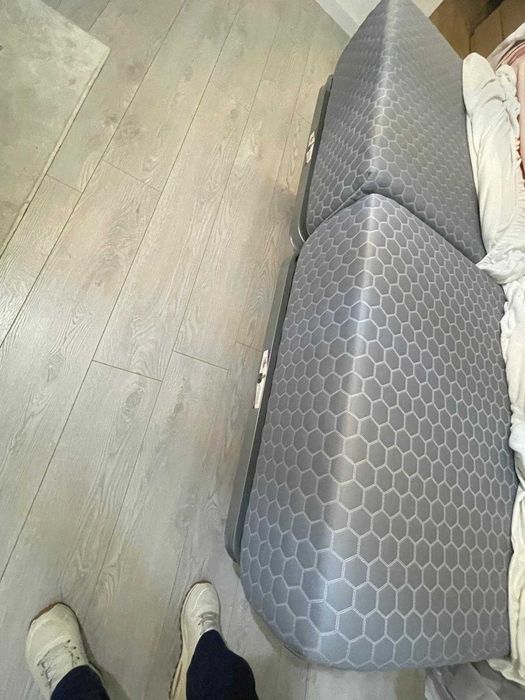 cama articulada em excelente estado com muito pouco uso