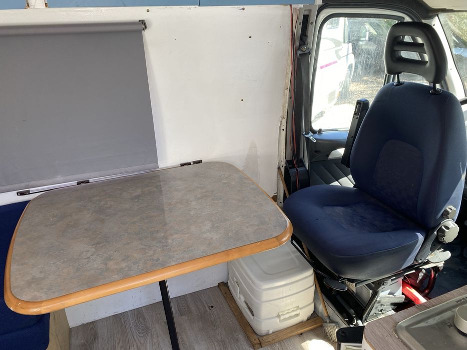 Vendo furgão especial  dormitorio
