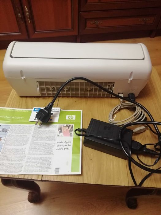 кольоровий струменевий принтер HP Deskjet 3520