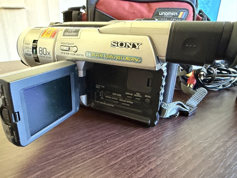 Kamera Sony TRV 110 E Pal