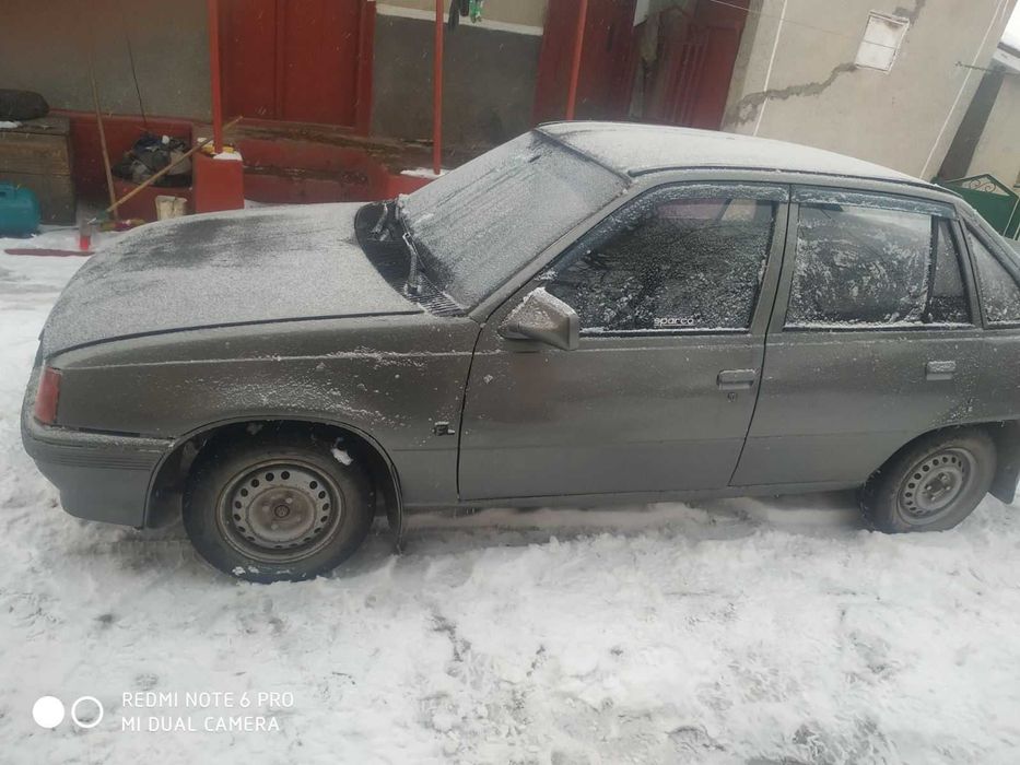 Продам Опель кадет