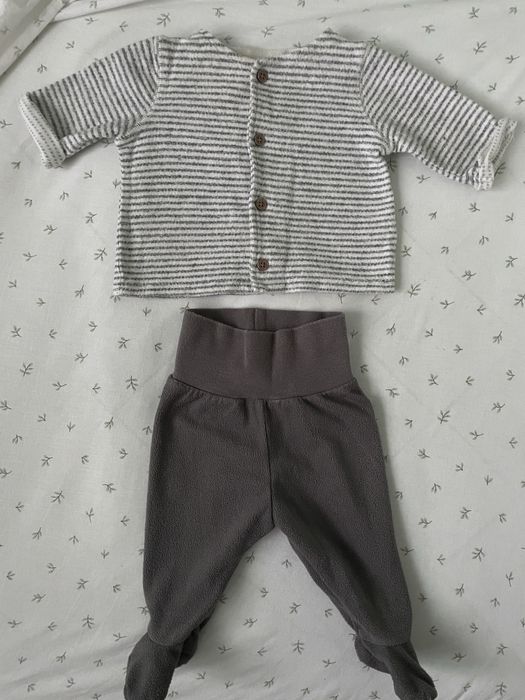 Zestaw ubrań na wiosnę dla chłopca polarkowy komplet rozmiar 56 ciepły