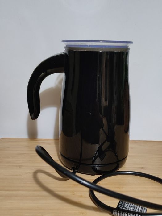 Dualit – Спінювач молока з насадкою для шоколаду