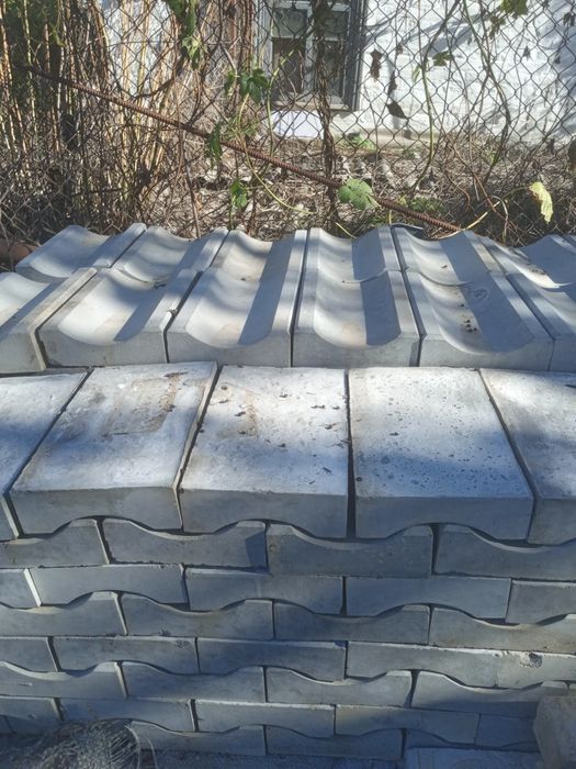 Водовідлив бетонний