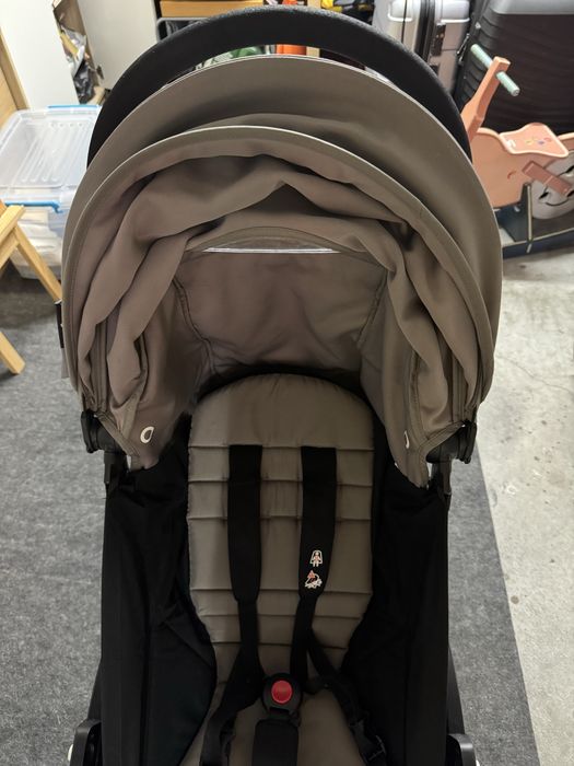 Carrinho BABYZEN YOYO+ 6+ – Taupe/Preto