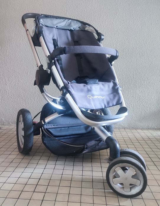 Carrinho de bebé Quinny