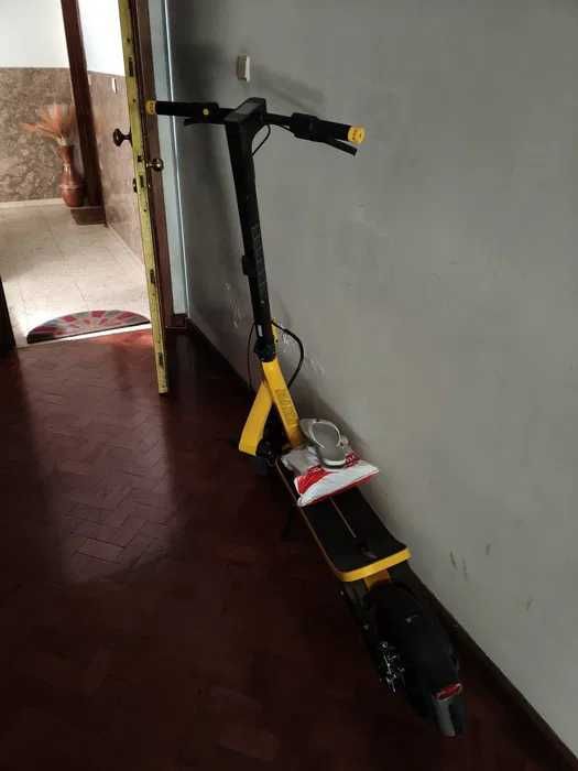 Xiaomi Electric Scooter 6 Ultra – Como Nova