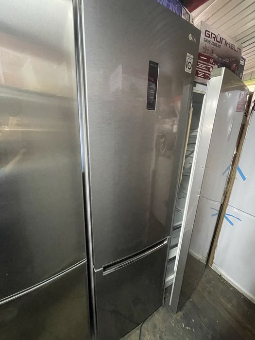 Холодильник з Європи  LG fvoh6587 вибір