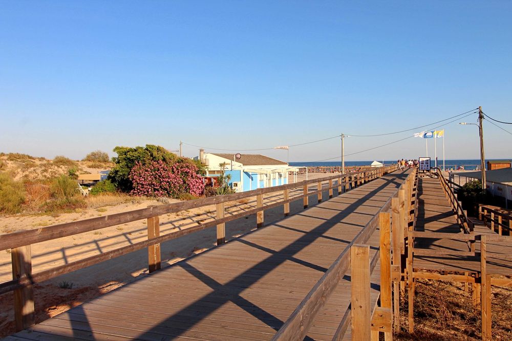 Excelente T2 a 100m da Praia Altura, para ARRENDAMENTO DE FÉRIAS