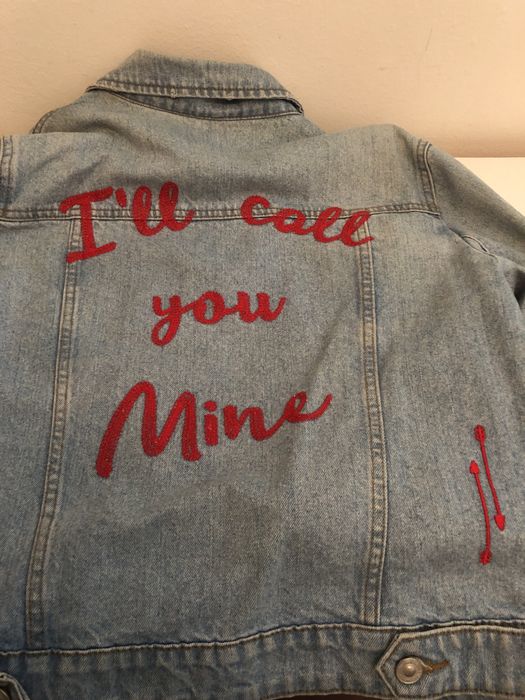 Stradivarius denim jacket, size M. In good condition64584210893058123