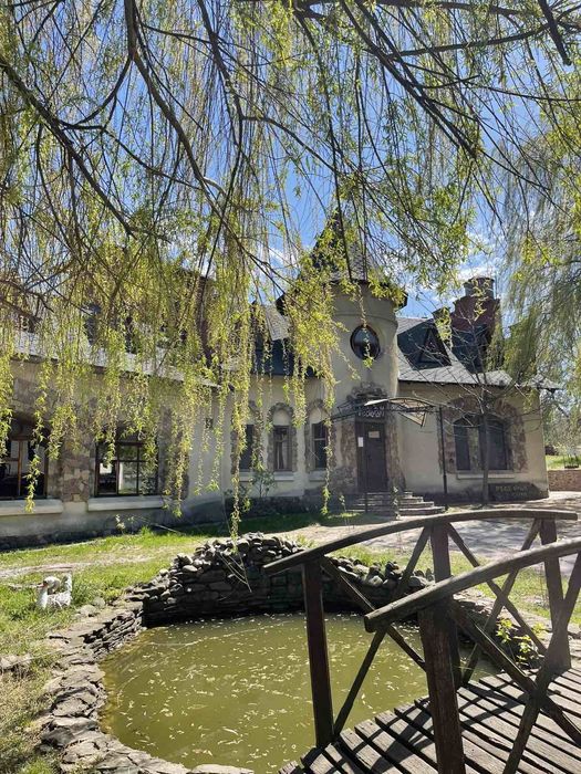 Продаж готельно-ресторанного комплексу "Снайпер" Київська область с.Капітанівка( Житомирська траса)