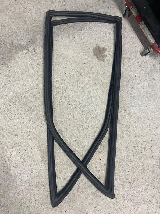 Vidros laterais de abrir SEAT 6k GTTDI