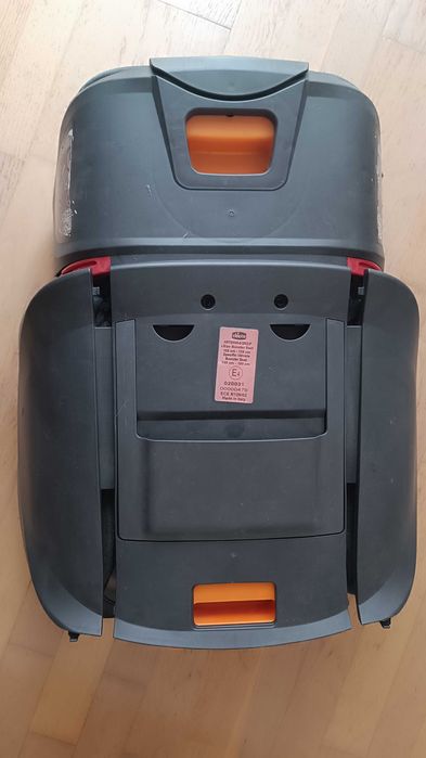 Cadeira auto Chicco Fold & Go i-Size (100 - 150cm)