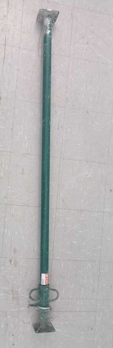 06 peças - Escoras metálicas 1,65-3 m - Leroy Ref. 16979424