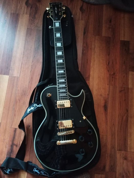 Elektryczna gitara Harley Benton w stylu Les Paul Custom