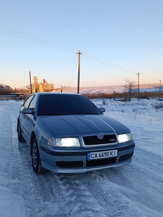 Продам Шкоду Октавію