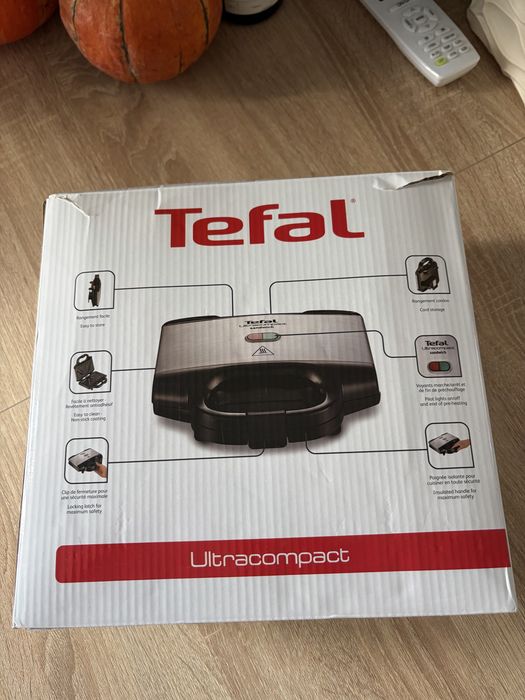 Бутербродниця Tefal SM155212