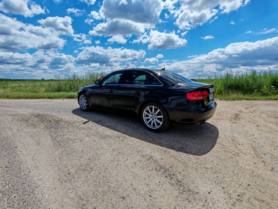 Audi A4 B8 quattro 2.0 tfsi S-Line 211km