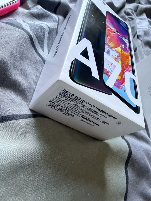 Samsung A70 Самсунг а70 телефон продам