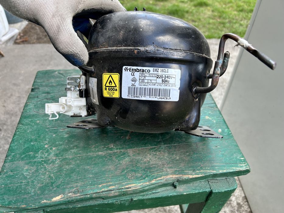 Продам холодильник Liebherr